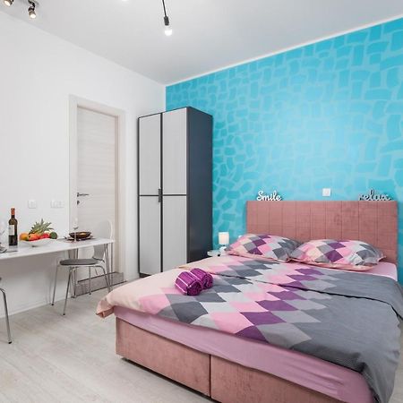 Studio Apartments Fran'S Rijeka Exterior photo