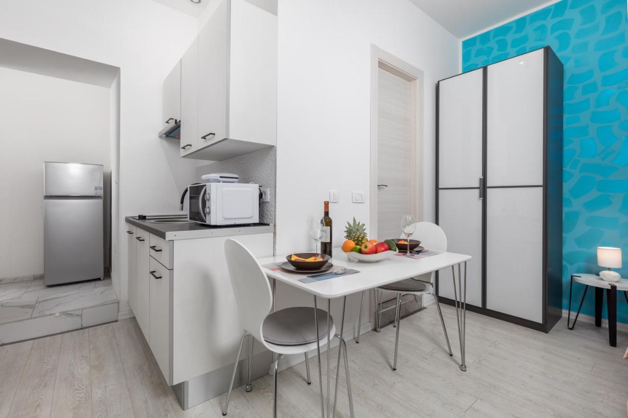 Studio Apartments Fran'S Rijeka Exterior photo